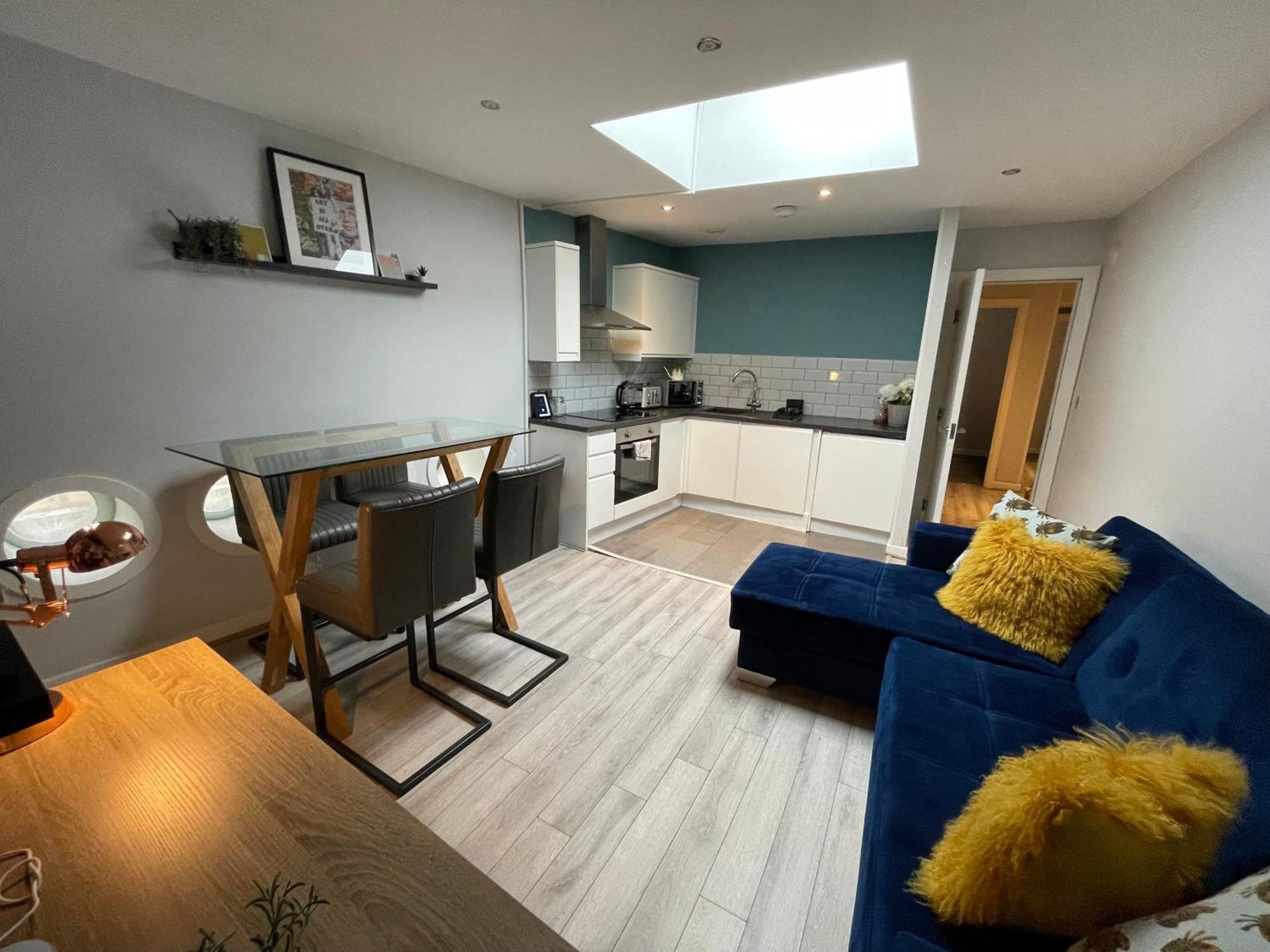 Align Lux Apartments, Liverpool City Centre Екстериор снимка