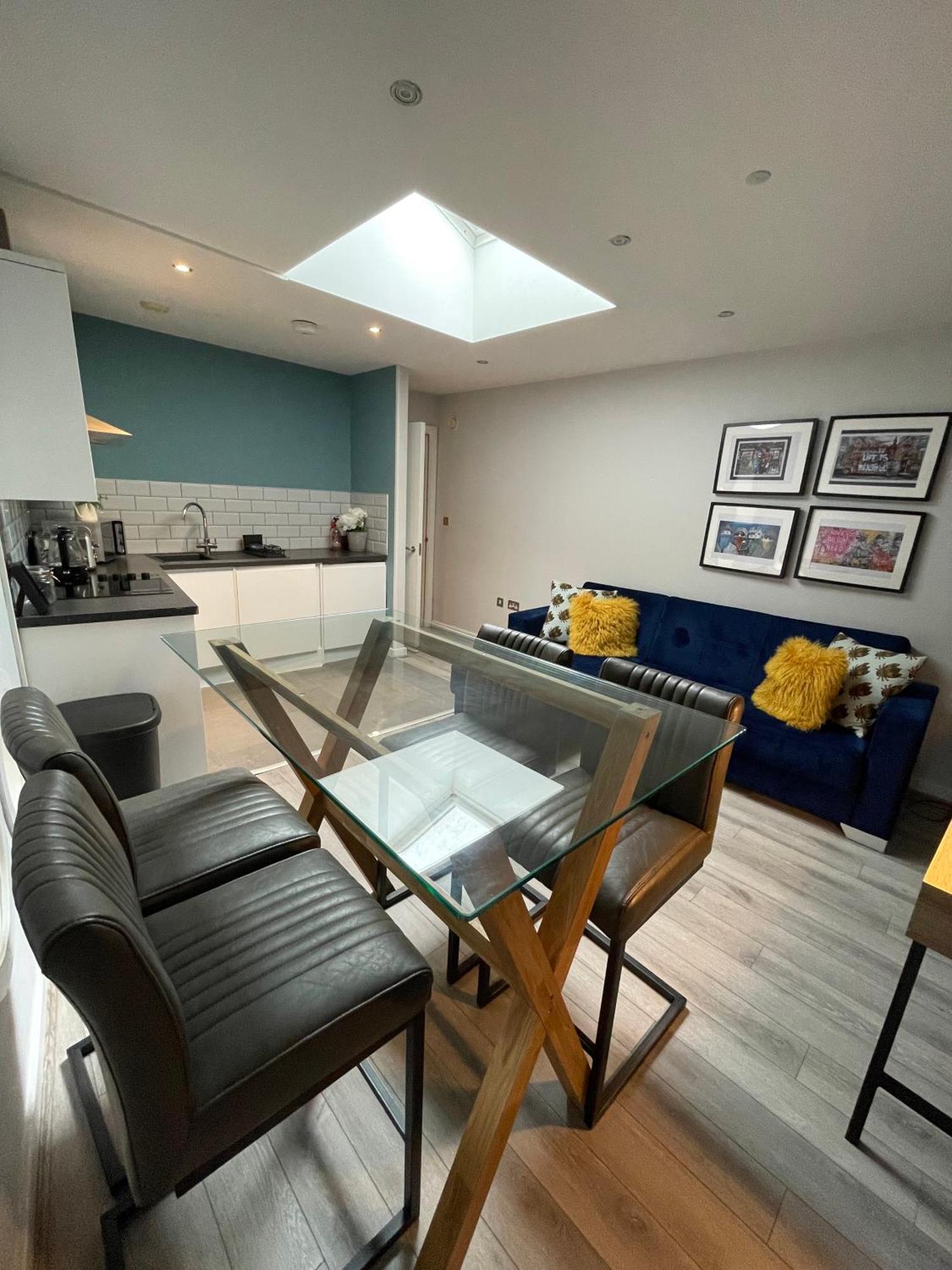 Align Lux Apartments, Liverpool City Centre Екстериор снимка