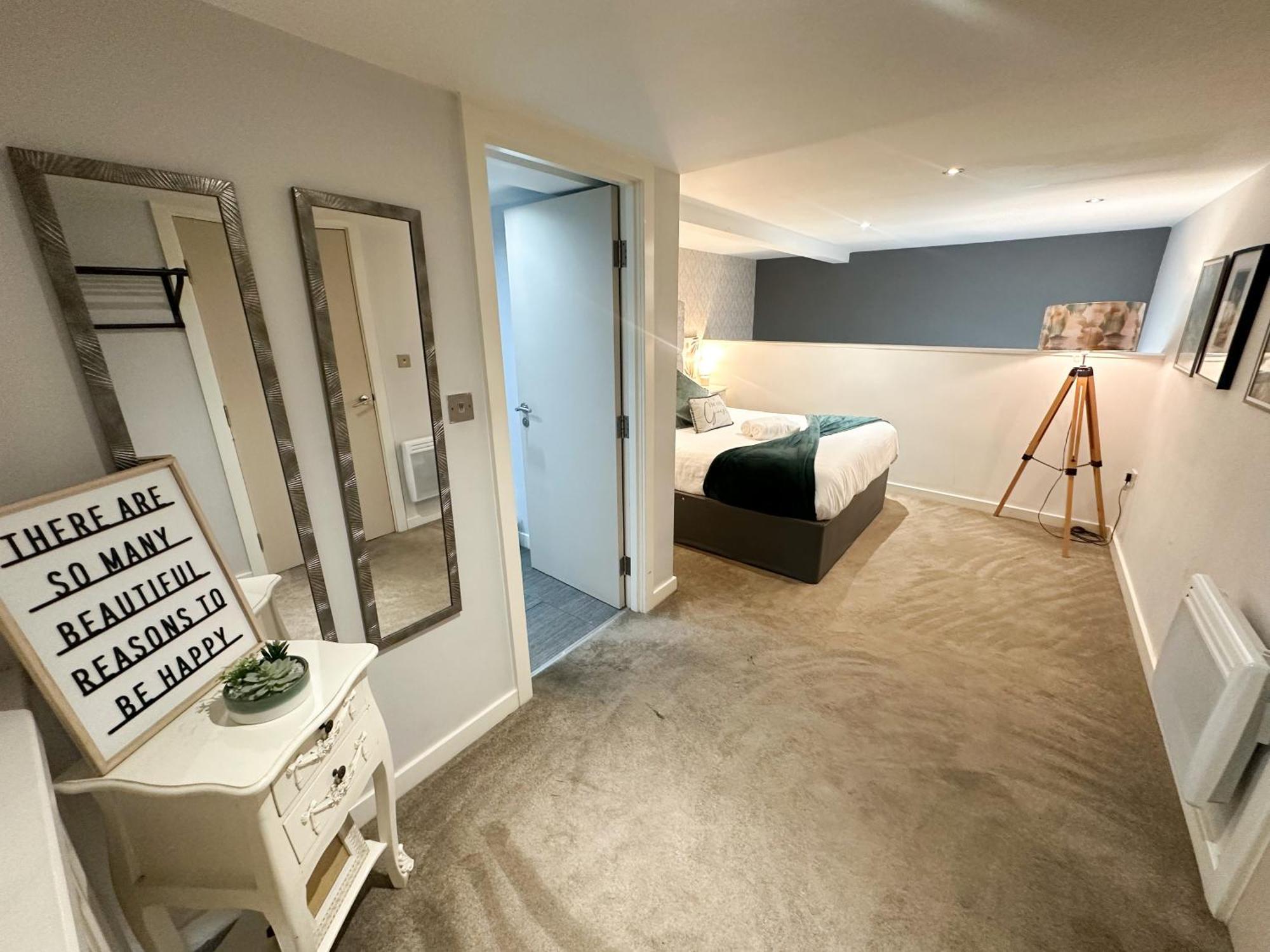 Align Lux Apartments, Liverpool City Centre Екстериор снимка