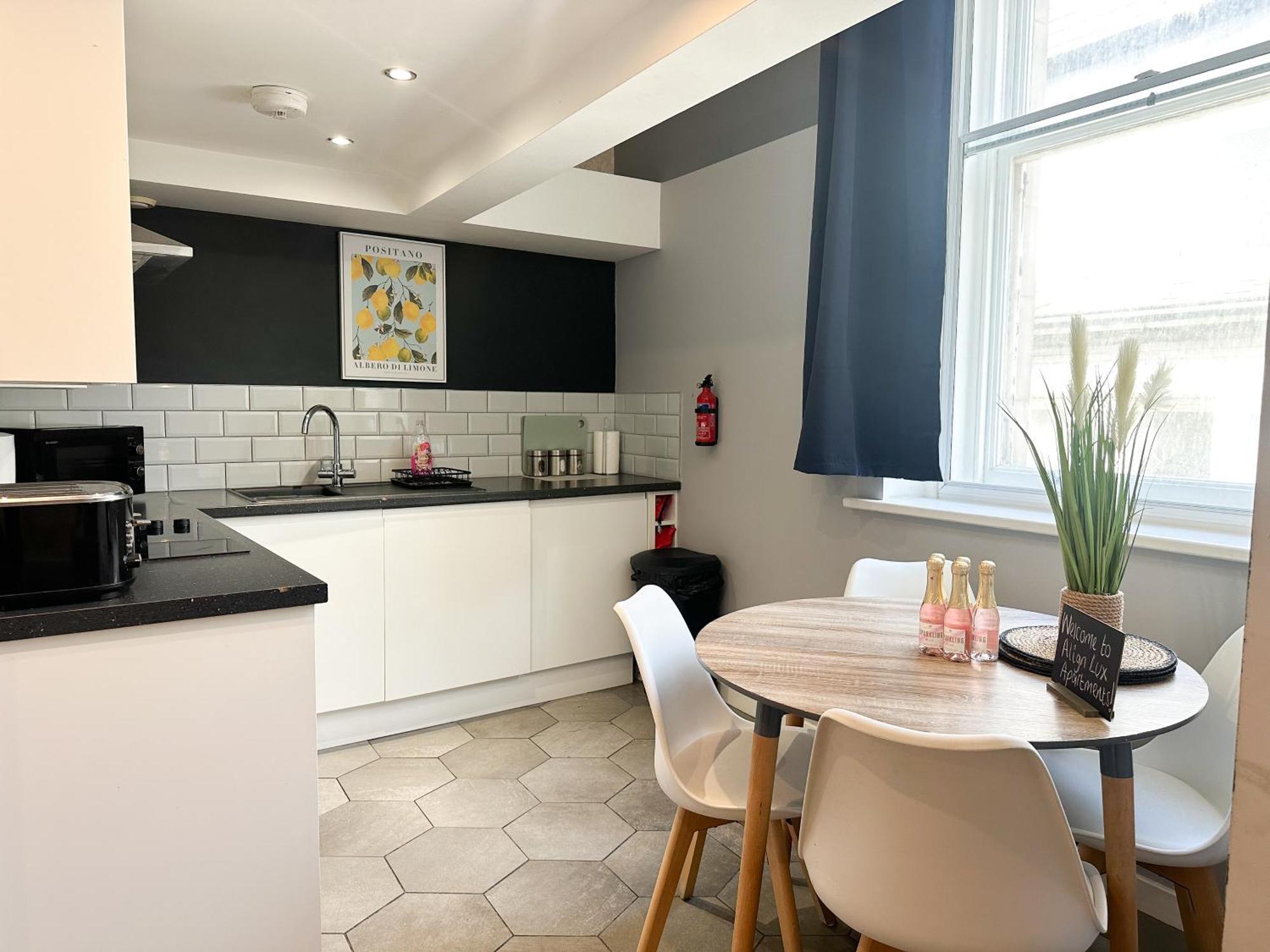 Align Lux Apartments, Liverpool City Centre Екстериор снимка
