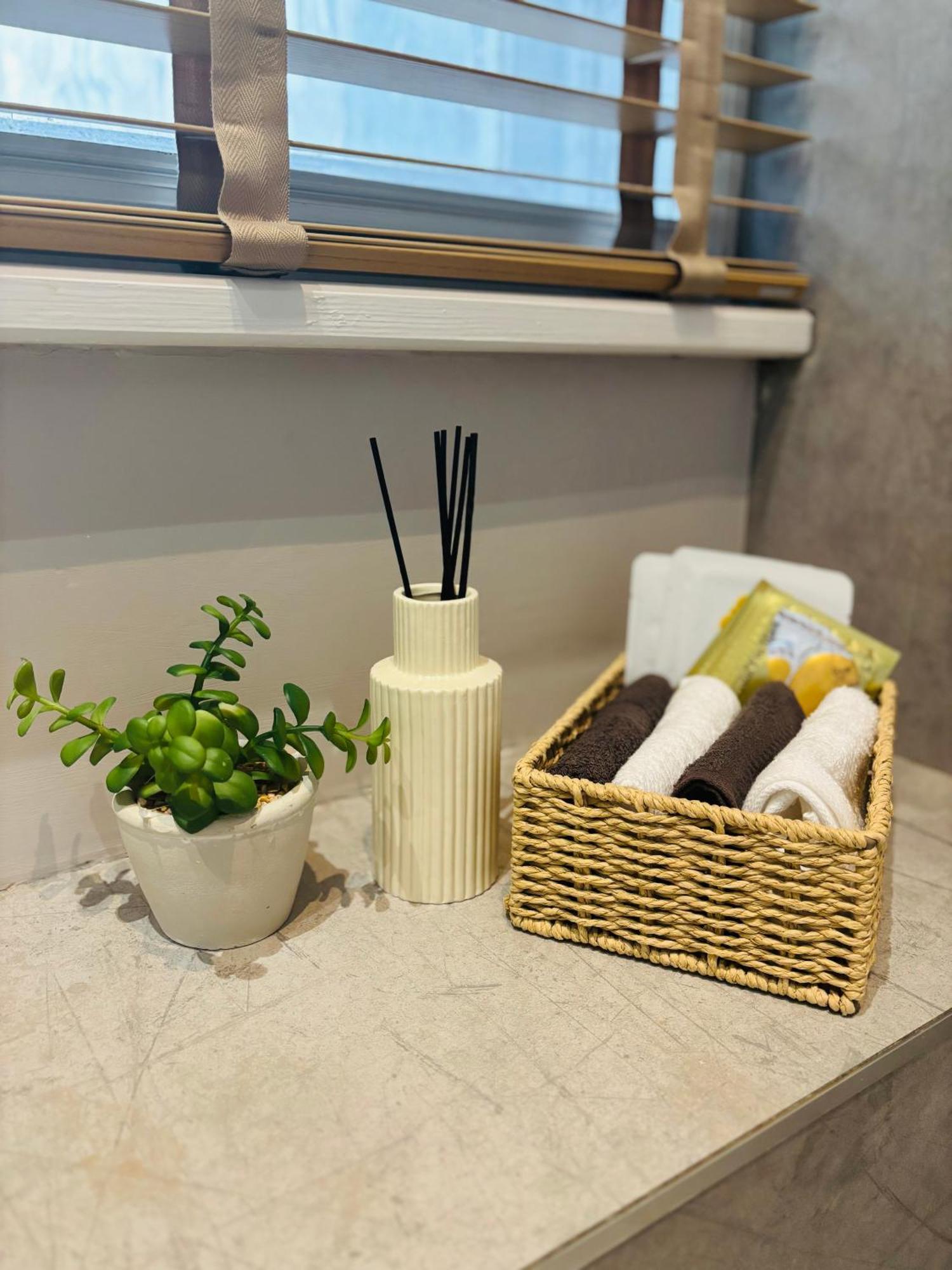 Align Lux Apartments, Liverpool City Centre Екстериор снимка