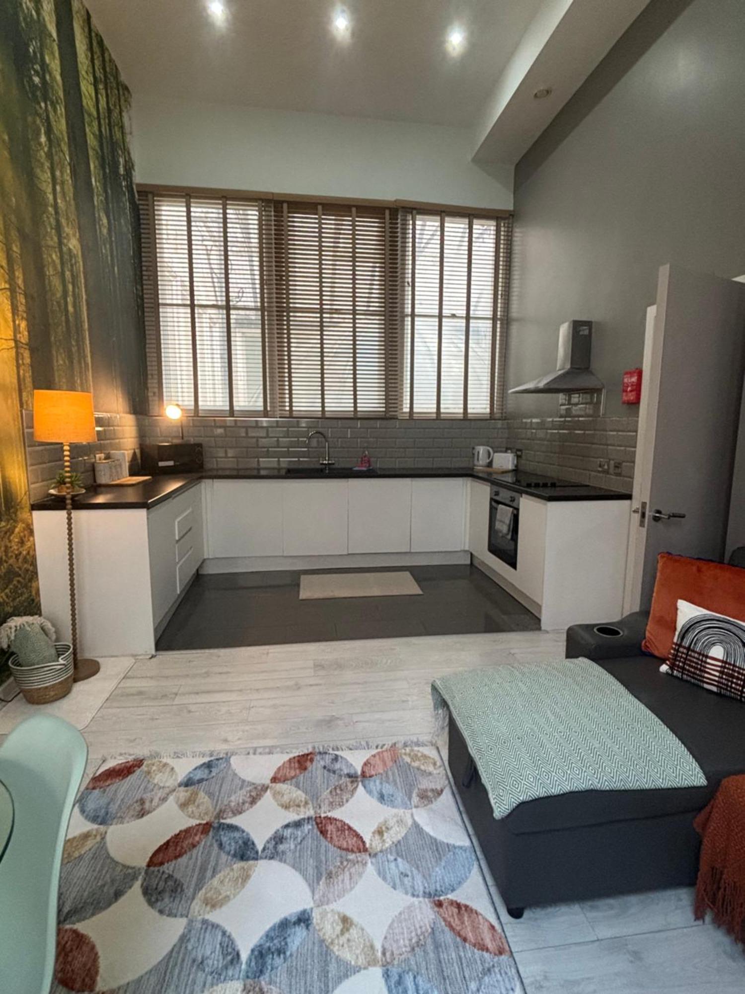Align Lux Apartments, Liverpool City Centre Екстериор снимка
